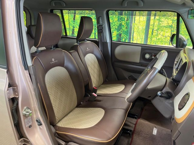 �y���烌�U�[�V�[�g�z����̂ӂ���肪�e�ՂŃ����e�i���X�����ȒP�ȁA�@�\���ɗD��鍇����v���̗p�����㎿�ȃV�[�g�ł��B����S�n���悭�A���������ӂ��S�n�ǂ��ԓ���Ԃ����o���Ă���܂��B