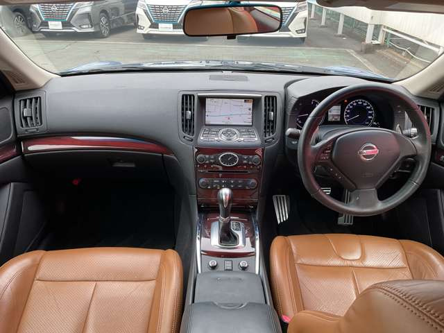 スカイラインクーペ3.7 370GT タイプSP