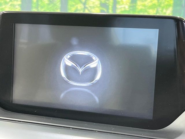 �y���[�J�[�����i�r�z�C���e���A�ɗn�����ރX�^�C���b�V���ȁu��p�݌v�v���[�J�[�i�r�𑕔��􎋔F���⑀�쐫�ȂǊ�{���\�ɂ��D��A���㎿�ȃJ�[���C�t�����y���݂��������܂��B