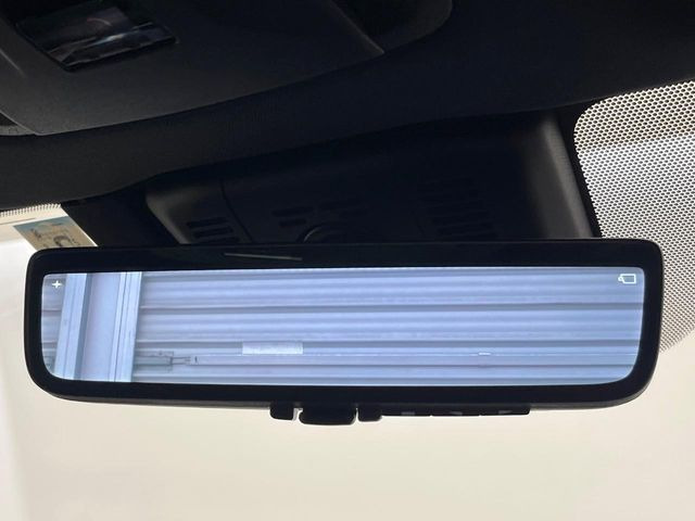 �y�f�W�^���C���i�[�~���[�z��Ȃ̑傫�ȉו��⓯��҂Ō�����m�F���Â炢���ł����S!�J�������B�e�����ԗ�����̉f�������[���~���[���ɕ\���B�N���A�Ȏ��E�ŏ󋵂̊m�F���\�ł�!