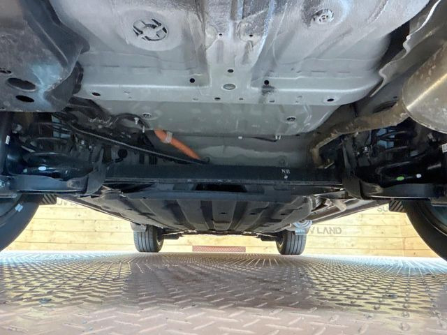 下回りがきれいなうちに、防錆加工の施工がオススメ。降雪地域はもちろん、沿岸部にお住いの方や、趣味でマリン・ウィンタースポーツをされる方にご好評いただいております。