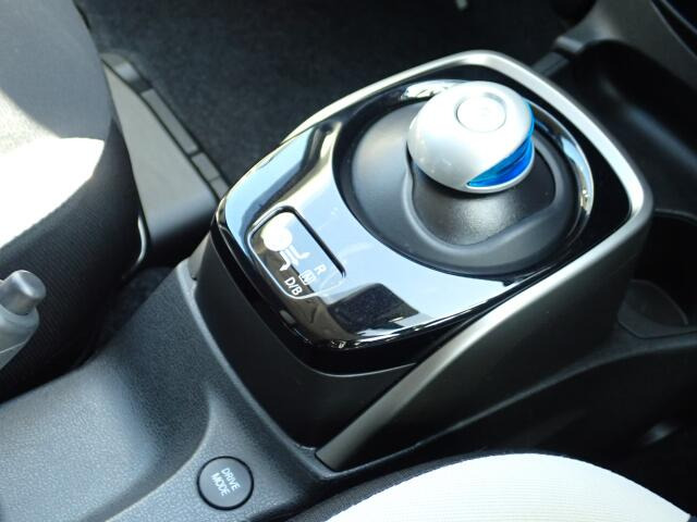 �V�t�g�m�u�̓X�����Ȃ��A���ꂢ�ȏ�Ԃł��B���ł��G��镔�������ꂢ���Ƒ�؂ɏ���Ă������Ƃ�������܂���B