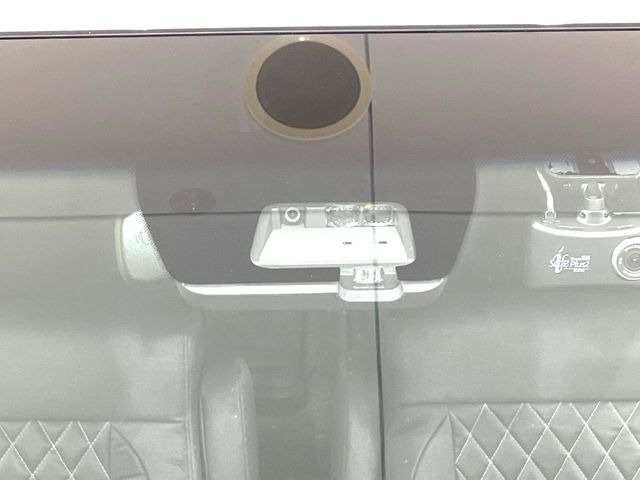 �y�O�He-Assist�z���s���ɑO���̎ԗ�����F�����A�Փ˂������Ȏ��͌x��ƃu���[�L�ŏՓˉ���Ɣ�Q�y�����A�V�X�g�B�����S�Ƀh���C�u�����y���݂��������܂��B