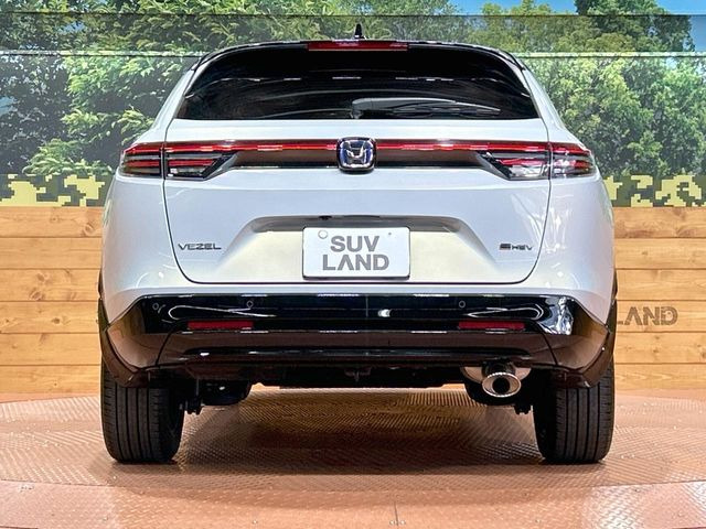 安心の最長10年・走行無制限保証(有償)をご用意。保証内容も充実はもちろん、無料点検&オイル交換や、年中無休の全国・24時間ロードサービスも付帯されておりますのでご安心下さい。