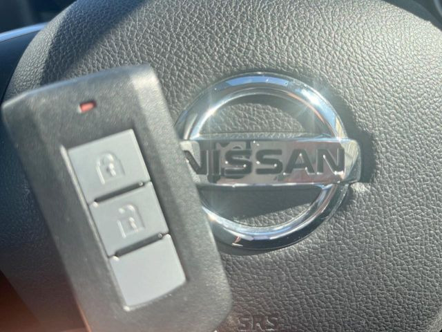 �y�C���e���W�F���g�L�[�z�J�o����|�P�b�g�ɓ��ꂽ�܂܂ł��h�A�̎{���E�������\�ȃX�}�[�g�L�[�𑕔��B�G���W���̃I���E�I�t�����J�M�����o���K�v����������Ƃ��Ă��֗��ł���