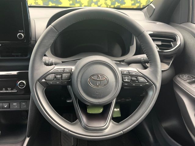 �y�����v�����X�e�A�����O�z�㎿�Ȋv���g�p���邱�ƂŁA��ɂ����������݂ƂĂ��^�]���₷���n���h���ł���