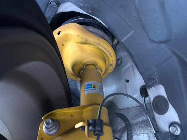 �y�r���V���^�C�����_���p�[�z�������s���̎ԗ����萫�����コ���Ă����l�C�̑����B�X���̏��S�n���]���ɂ����A�X�|�[�e�B�ȑ��s�����y���݂��������܂���