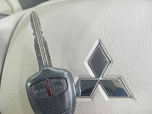 �y�L�[���X�z�������ꂽ�ꏊ����ł��{�^����Ńh�A�̊J���E�{�����ł���̂łƂ��Ă��֗�!�h�A�̌�������ɏ������邱�Ƃ�����܂����