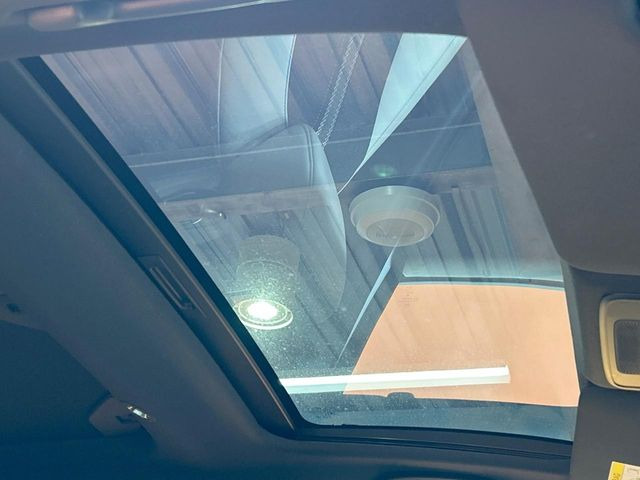 ヴェゼル1.5 e:HEV Z プレイパッケージ