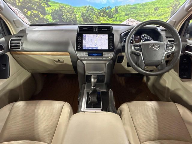 グループ総在庫数約30,000台!!全国の系列店からメーカー・車種問わずご紹介出来るので、あなたにピッタリのお車が見つかるはずです♪まずはお問い合わせ下さい☆