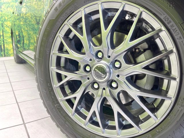 【純正16インチアルミホイール】外観にマッチした純正アルミホイールを装着しております。各種社外アルミホイールや、スタッドレスタイヤも取扱いしております。是非ご相談ください♪