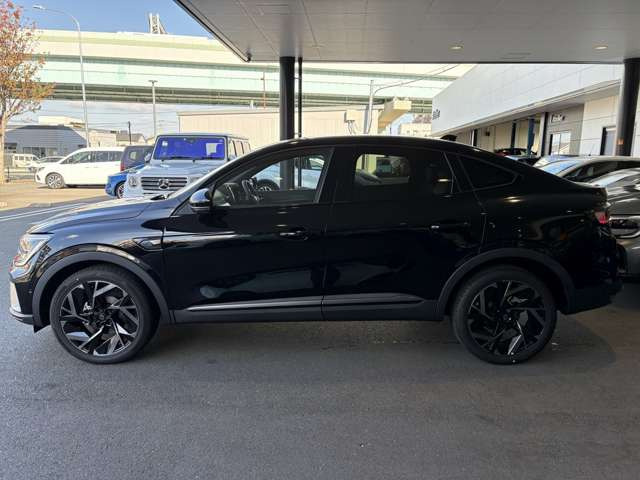 9.3�C���`�ւƑ傫���Ȃ����}���`���f�B�AEASY LINK�̃^�b�`�X�N���[���́A�����̏����킩��₷���h���C�o�[�֓`���邱�Ƃ��\�B