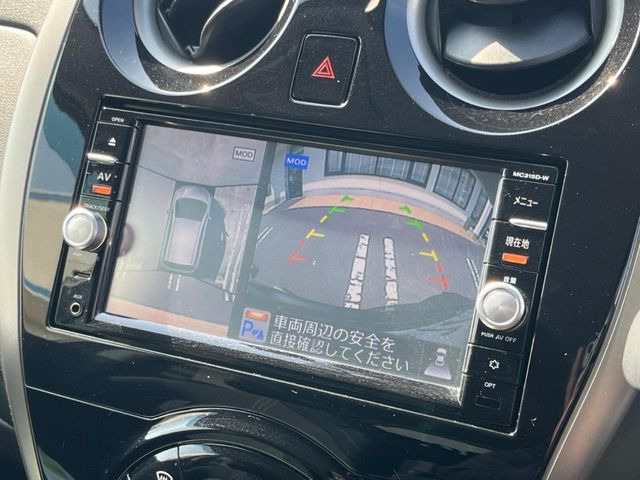 �y�A���E���h�r���[���j�^�[�z��p�̃J�����ɂ��A�ォ�猩���낵���悤�Ȏ��_��360�x�N���}�̎��͂��m�F���邱�Ƃ��ł��܂������p�������m�F���₷���A�����ꏊ�ł̐؂�Ԃ��⒓�Ԃ��X���[�Y�ɍs���܂��B