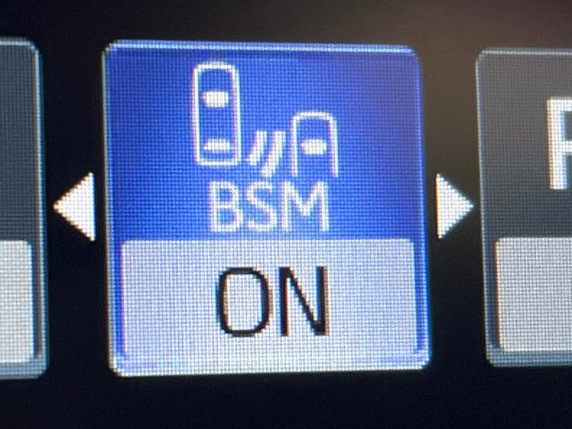 �y�u���C���h�X�|�b�g���j�^�[�z���s���A�h�A�~���[�̎��p�ɂȂ�₷���ӏ��Ɍ㑱�Ԃ��ڋ߂���ƃT�C�h�~���[�̃����Y�Ɍx����\��!�h���C�o�[�ɒ��ӊ��N�����Ă���܂��B