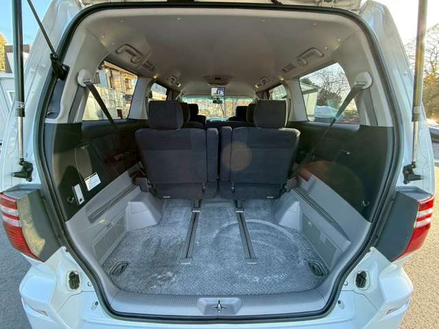 �C�ɂȂ邨�Ԃ�����܂�����E�̓d�b�ԍ����璼�ڂ��X�ɂ��₢���킹���������B�x�����@����ԗ����A��Ԃ܂łȂ�ł������������Ē����܂��B�X�^�b�t�ꓯ���A�����҂����Ă���܂��B