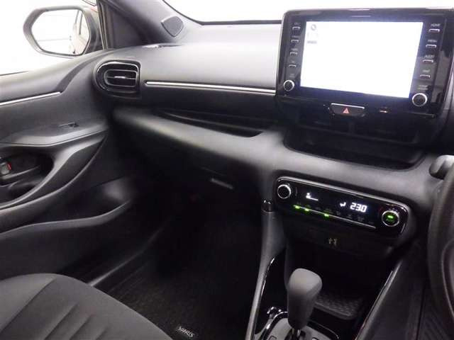 ヤリス1.5 ハイブリッド G