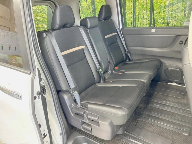 �L�X�Ƃ���2��ڃV�[�g�͋��Z���������A���S�n�����K!�F�B��Ƒ��Ƃ̂��o�����ɂ҂�����ł��B�x�r�[�V�[�g��`���C���h�V�[�g�g�p�������K�ɂ��߂�������������\���ȋ�Ԃ��m�ۂ��Ă��܂��B