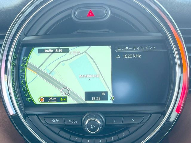 ��MINI�����i�r:��̊��̂���i�r�́A����������ԓ������o���Ă���܂��B�I�[�f�B�I�@�\���[�����Ă���܂��̂ŁA�^�]�����y���߂܂���