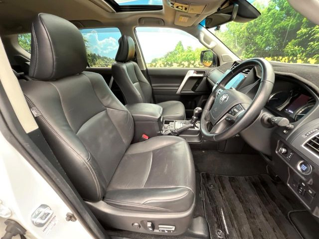 �^�]�ȃV�[�g���͎g�p�������Ȃ��A�ǍD�ȏ�ԂƂȂ��Ă��܂��B���J�Ɏg���Ă������Ƃ��悭�킩��܂��ˁB