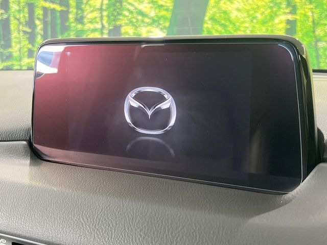 �y�}�c�_�R�l�N�g�i�r�z�ԓ��̕��͋C�Ƀ}�b�`������̌^�^�C�v�̃i�r�B�e����q�ݒ��Bluetooth�Đ����A�l�X�ȋ@�\���y���߂܂��B�����I�ȃ_�C�������삪�\�ŁA�g��������ǍD�ł��B