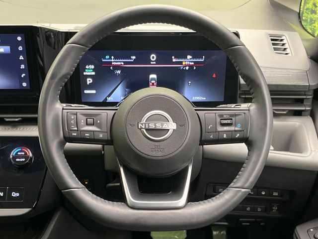 �y�����v�����X�e�A�����O�z�㎿�Ȋv���g�p���邱�ƂŁA��ɂ����������݂ƂĂ��^�]���₷���n���h���ł���