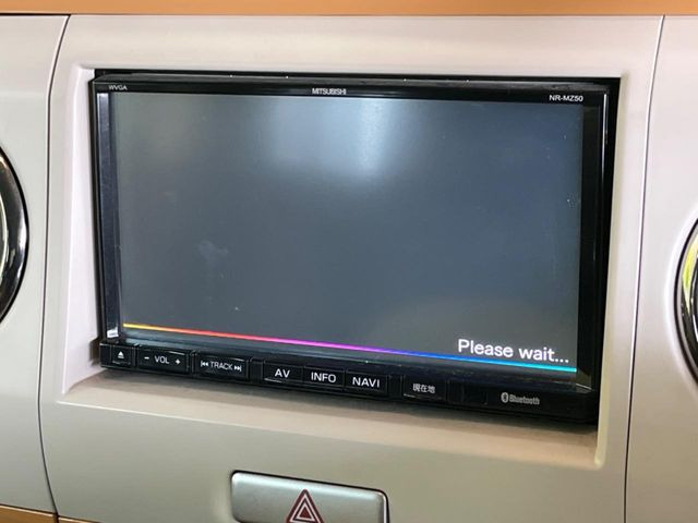 �y�i�r�Q�[�V�����z�ړI�n�܂ł�������ē����Ă����g���₷���i�r�BBluetooth�ڑ�����΂������̃X�}�z��MP3�v���C���[�̉��y���Đ��\!�����̉^�]������Ɋy�����Ȃ�܂�!!