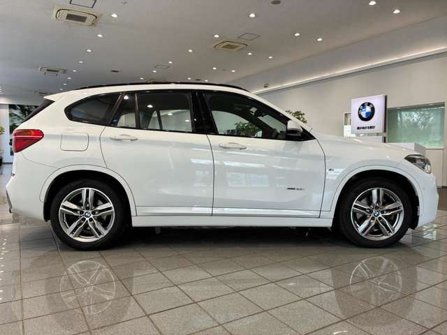 X1xドライブ 20i Mスポーツ 4WD