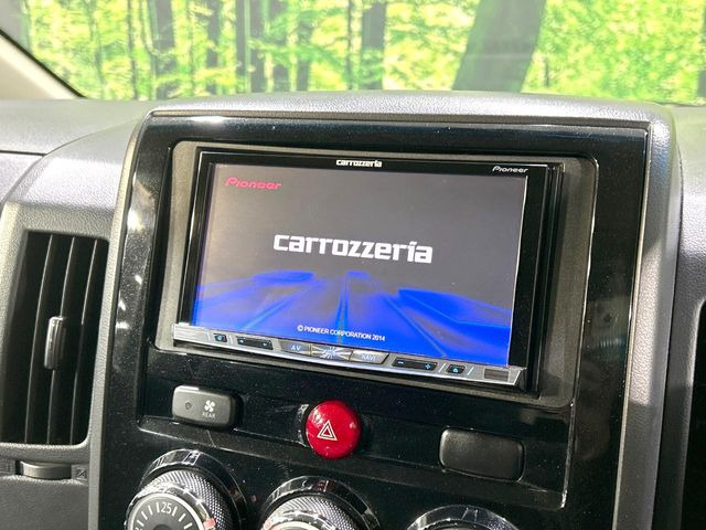 �y�i�r�Q�[�V�����z�g���₷���i�r�ŖړI�n�܂ł�������ē����Ă���܂��B�e��I�[�f�B�I�Đ��@�\���[�����Ă���A���Ԃ̉^�]������Ɋy�����Ȃ�܂�!!