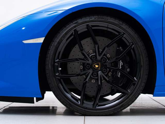 �y �o���O���[�v���^�c �z���X�͍����L���̍����A���Ԑ��X�ł��B���m���ɂĉ^�c���Ă���܂��B���q�l������ڎw���A���S���č����A���Ԃɂ���蒸����悤����`���������܂��B�S�ăA�y���^�ɂ��C�����������B