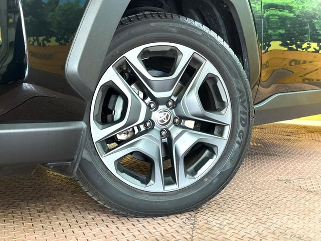 �y�O���[�h��p����19�C���`�A���~�z�C�[���z�f�U�C�����̍��������A���~�z�C�[���𑕒����Ă���܂��B�e��ЊO�A���~�z�C�[����A�X�^�b�h���X�^�C�����戵�����Ă���܂��B���񂲑��k����������