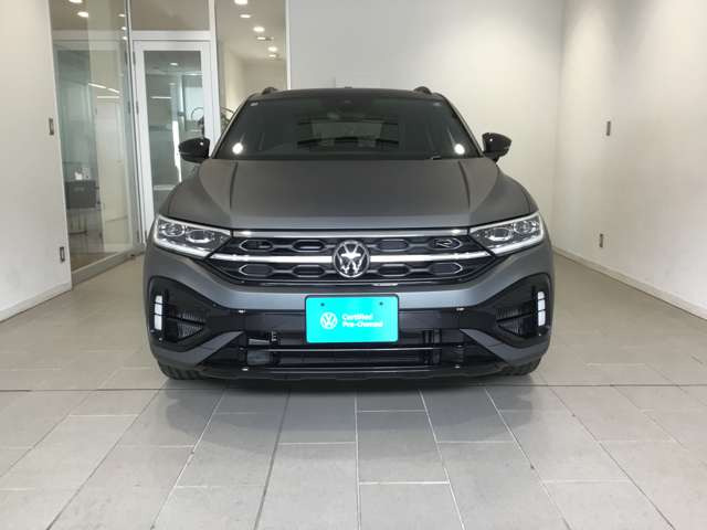 T-RocR ブラック スタイル パフォーマンス 4WD