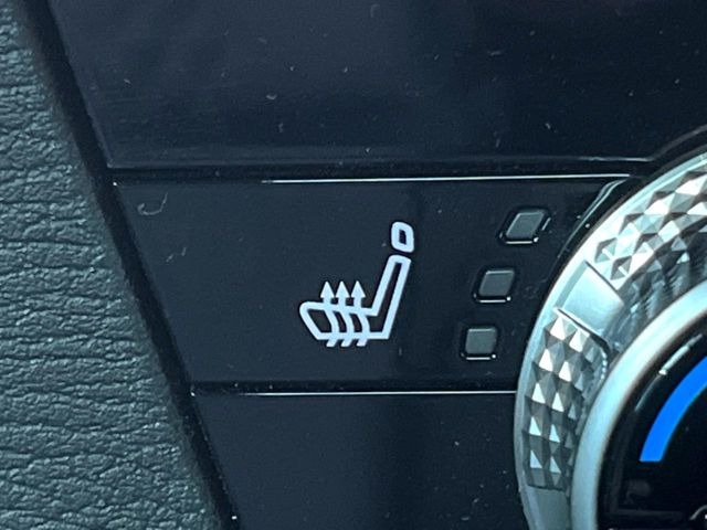 �y�V�[�g�q�[�^�[�z�������ɏd�󂷂�V�[�g�q�[�^�[!�G�A�R����葁�����܂��Ă����̂Ŋ�����̐l�����S�ł��ˁ�G�A�R���̉����͊������邩����A�Ƃ������ɂ����������߂ł��B