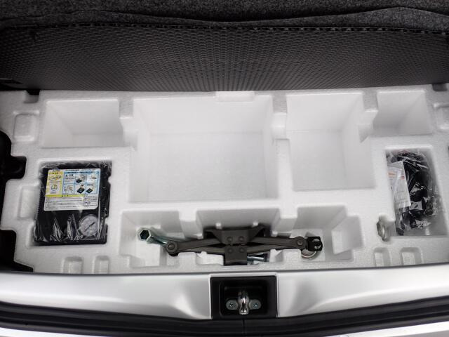 �p���N�C���L�b�g���t���Ă܂��B�������̎��̉��}���u�ɕK�v�ł��B