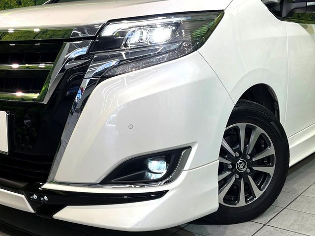 �yLED�w�b�h���C�g�z���V����ԑ��s�����ǍD�Ȏ��E���m�ۂ����S���ĉ^�]�ł��鍂�P�xLED�w�b�h���C�g�𑕔�!�_�����x�������A����d�͂��}�����Ă��܂��B