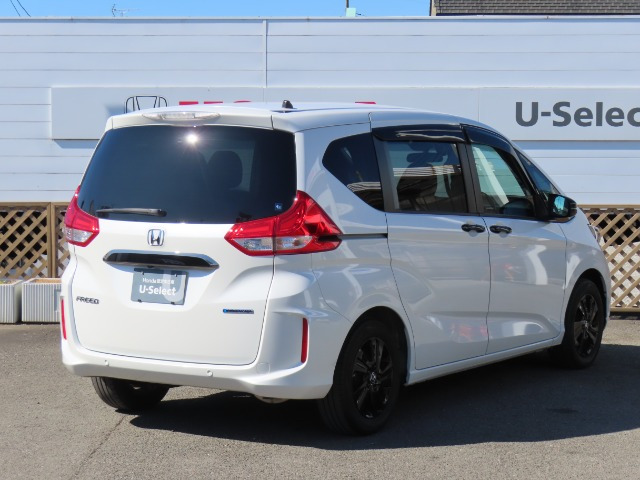 フリード1.5 ハイブリッド G