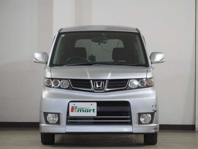 �y�}�[�g�͕��Ɍ������s�ɂ���y�����Ԑ��X�ł��B39.8���~�𒆐S�ɂ����߂₷�����i�ł��Ԃ����p�ӂ��Ă���܂��B