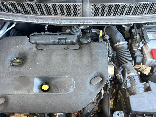 �����X�ł́A�e���[�J�[�̐�p�f�f�e�X�^�[�𓱓��B���Ǝ��i�����e�N�j�J���X�^�b�t���풓���Ă���܂��̂ŁA������̍ۂɂ����S���Ă����p���������܂��B