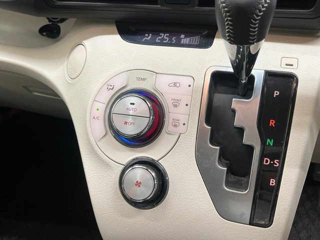 �y�I�[�g�G�A�R���z��x���D�݂̉��x�ɐݒ肷��΁A�ԓ��̉��x�����m�����ʂ≷�x�������Œ����B����&hellip;����&hellip;�Ɖ��x���X�C�b�`���������K�v�͂���܂���B���K�Ȏԓ���Ԃɂ͕K�{�̋@�\�ł��ˁ�