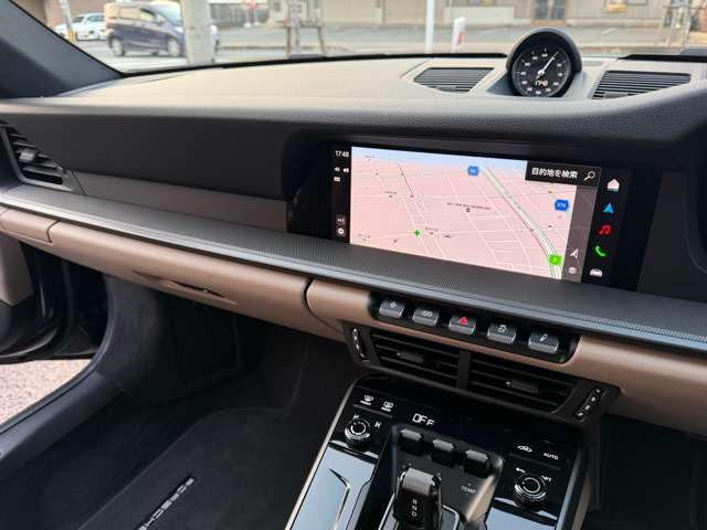 10.9�C���`�^�b�`�p�l���f�B�X�v���C�EPCM�i�r�E�u���[�g�D�[�X�EUSB�B