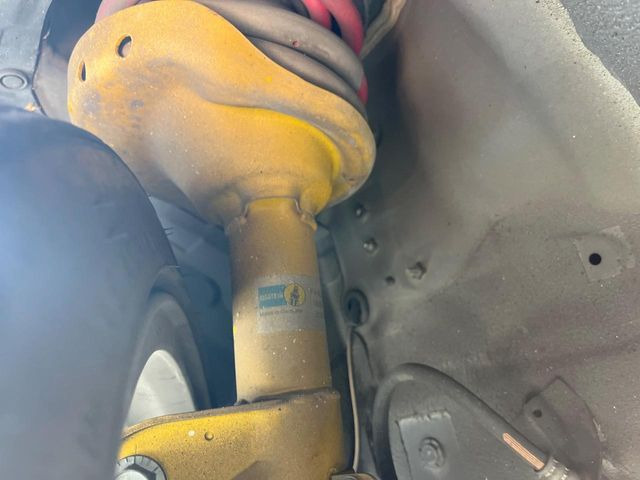 �y�r���V���^�C�����_���p�[�z�������s���̎ԗ����萫�����コ���Ă����l�C�̑����B�X���̏��S�n���]���ɂ����A�X�|�[�e�B�ȑ��s�����y���݂��������܂���