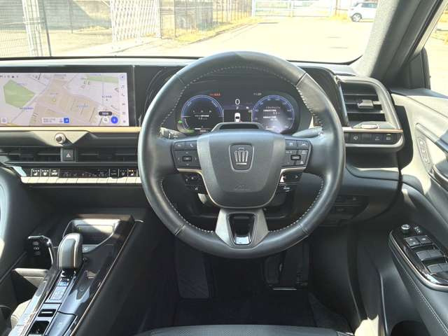 クラウンスポーツ2.5 Z E-Four 4WD