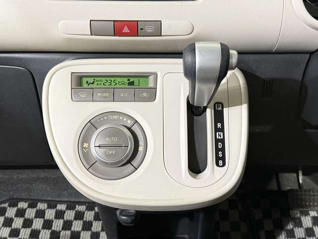 �[�ԑO�ɂ͑S�Ԑ�p�@�B�ŃN���[�j���O�����Ȃ��Ă��܂�!���X�܂ŃL���C�Ɏd�グ�Ă��炨�n�����܂�!