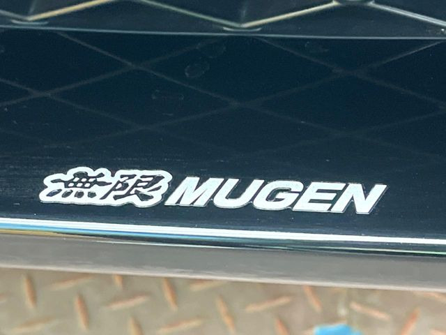 �y�G�A���z�N���}�̊O�ς����������߁A�����ۗ������Ă����X�^�C���b�V���ȃG�A���p�[�c�𑕒�!�G�A���ȊO�̃h���X�A�b�v�����C�y�ɂ����k��������!