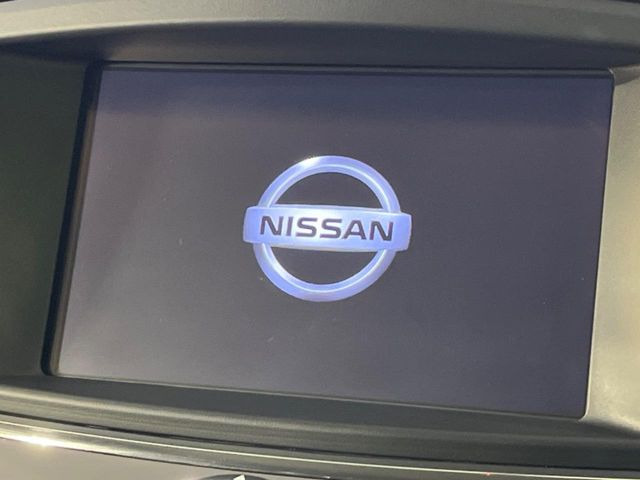 �y���[�J�[�����i�r�z�C���e���A�ɗn�����ރX�^�C���b�V���ȁu��p�݌v�v���[�J�[�i�r�𑕔��􎋔F���⑀�쐫�ȂǊ�{���\�ɂ��D��A���㎿�ȃJ�[���C�t�����y���݂��������܂��B