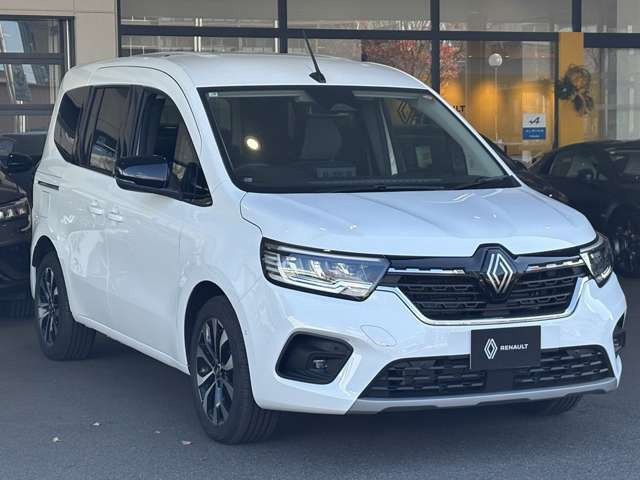 �X�}�[�g�t�H�����C�����X�`���[�W���[�A���Ԃ��x������t�����g/�T�C�h/�����Z���T�[&�C�[�W�[�p�[�L���O�A�V�X�g�Ȃǂ𓋍ځB