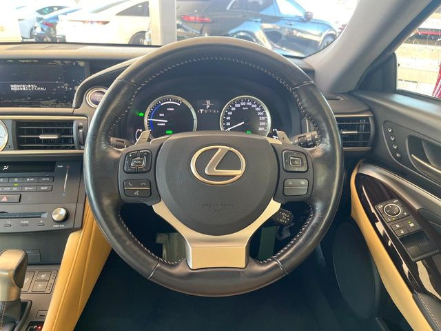 �y�����v�����X�e�A�����O�z�㎿�Ȋv���g�p���邱�ƂŁA��ɂ����������݂ƂĂ��^�]���₷���n���h���ł���