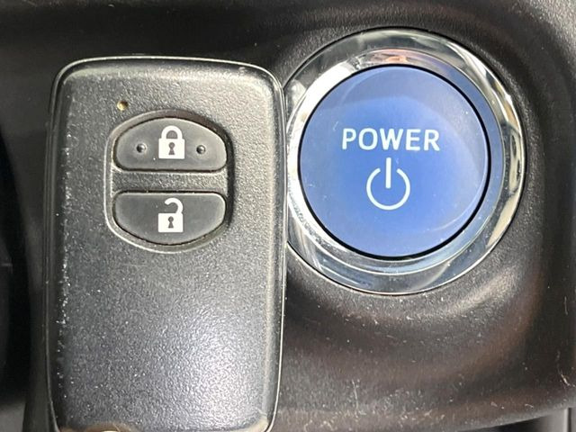 �y�X�}�[�g�L�[�z�J�o����|�P�b�g�ɓ��ꂽ�܂܂ł��h�A�̎{���E�������\�ȃX�}�[�g�L�[�𑕔��B�G���W���̃I���E�I�t�����J�M�����o���K�v����������Ƃ��Ă��֗��ł���