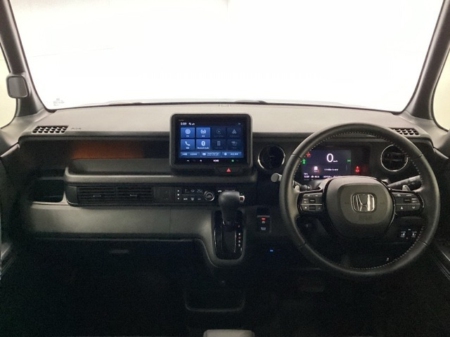 N-BOXカスタムコーディネートスタイル モノトーン