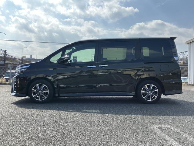 ヴォクシー2.0 ZS 煌III