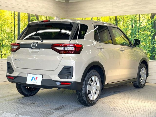 �������x�̃K���X�疌�ŝ����͂������A�㎿�ȃc���E����������B���O����_���J�����؂Ȉ��Ԃ�ی삵�A�F�����E�򉻂�h�~�B�u�e�X�v���b�V���R�[�g�v�A�u�e�v���~�b�T�R�[�g�v���炨�I�т��������܂��B